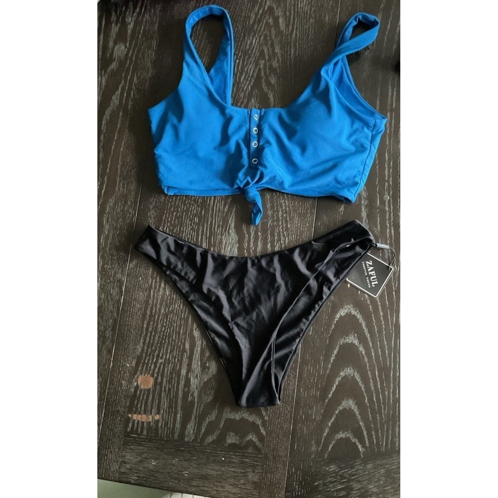 Black and blue Bikini‎